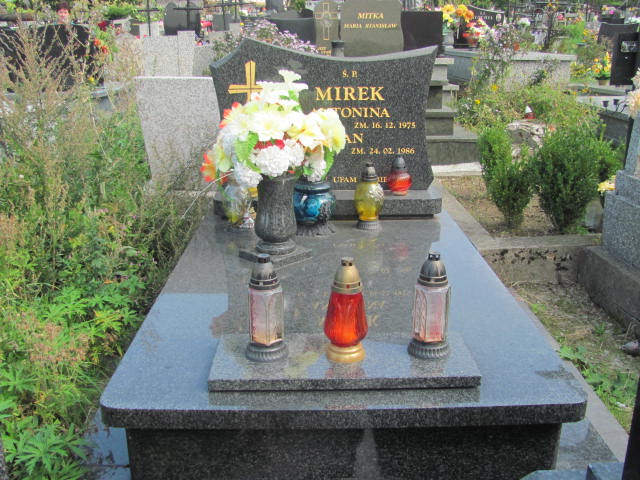 Grób Jan Mirek